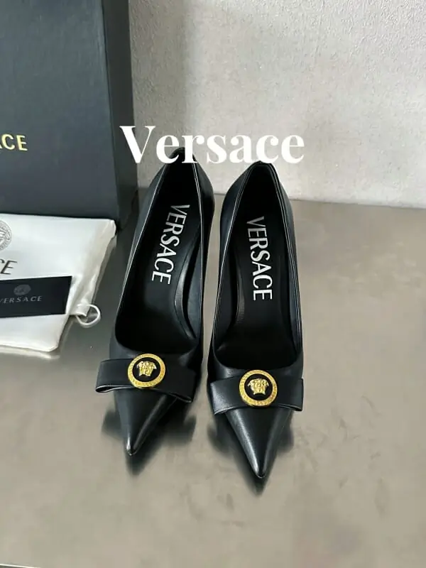 versace a talons hauts chaussures pour femme s_11747aa2